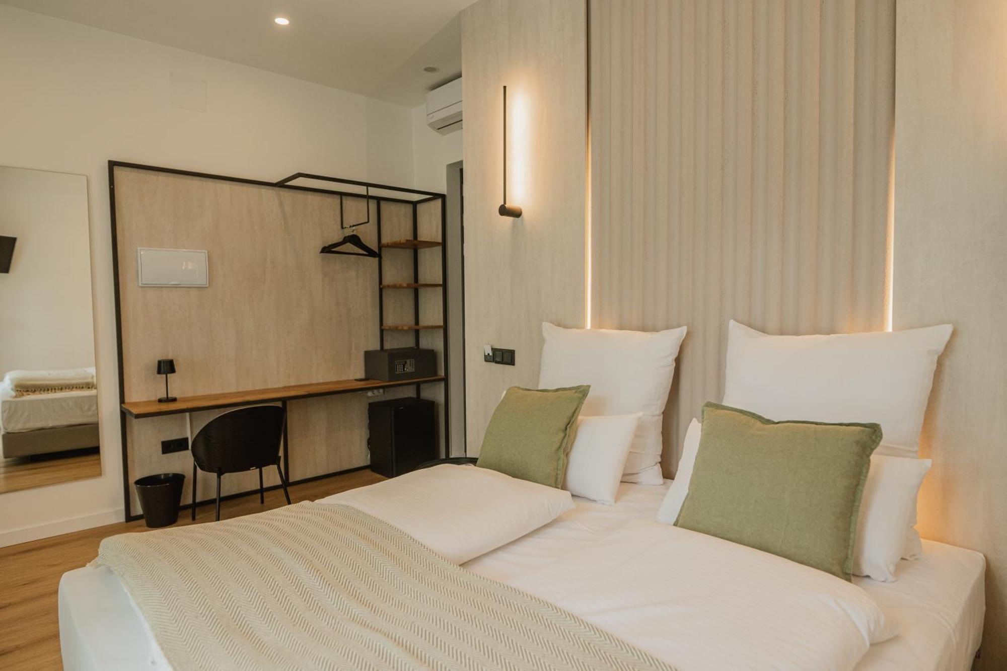 Casa Cuatro Boutique Hotel - Adults Recommended Novo Sancti Petri Extérieur photo